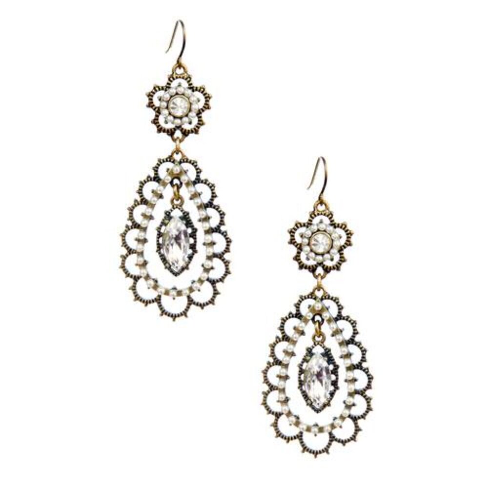 NEW Chloe + Isabel Pearl + Crystal Floral Filigree Earrings